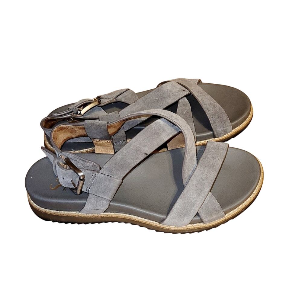 Soft Fairbrook Womens Gray Suede Leather Strappy Sandals Shoes Size 6M Comfort